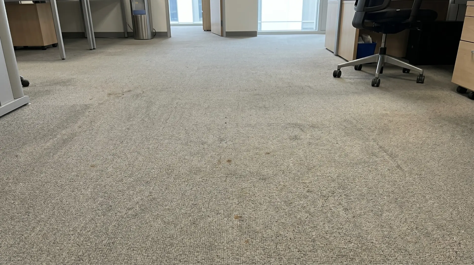 Büro vor der professionellen Reinigung in Hagen